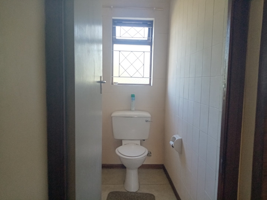 To Let 4 Bedroom Property for Rent in George South Western Cape